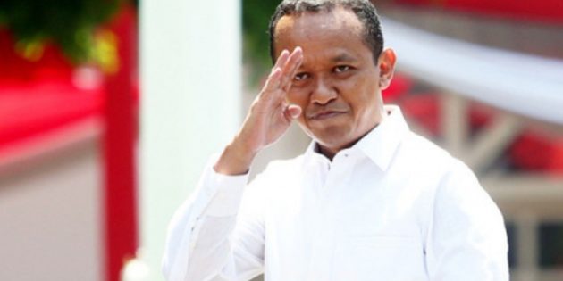 GUBERNUR JABAR SETOP SEMENTARA 26 TAMBANG DI JABAR , APA REAKSI BAHLIL ?