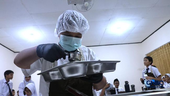 KEPALA BGN SUDARYONO : DITEMUKAN REKENING GANDA DAPUR MBG BERISI RP 414 MILIAR