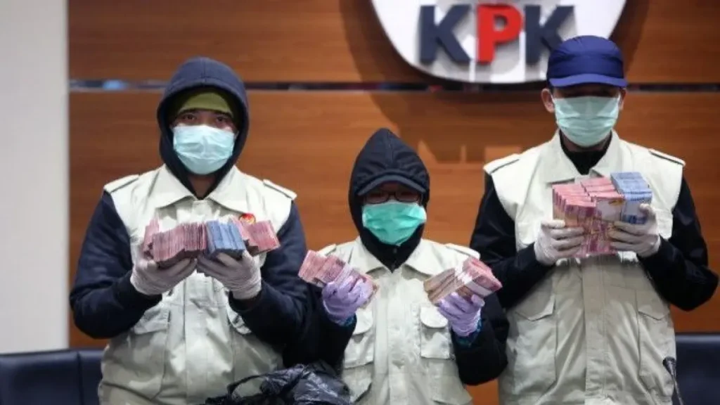 KPK SITA JUTAAN RUPAIH DIDUGA HASIL PUNGLI DI KASUS ATR/BPN KABUPATEN BOGOR