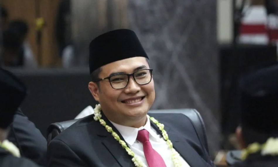 POKIR DPRD BOGOR RP 500 MILIAR GADUH DI MEDSOS, INI SANGGAHAN SASTRA