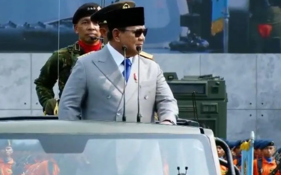 PRESIDEN PRABOWO PIMPIN UPACARA HUT KE – 81 TNI DI CILANGKAP