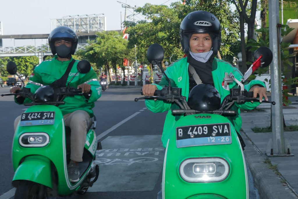 PEMERINTAH TARGETKAN 2027 KENDARAAN DINAS HINGGA OJOL AKAN DIGANTI MOTOR LISTRIK