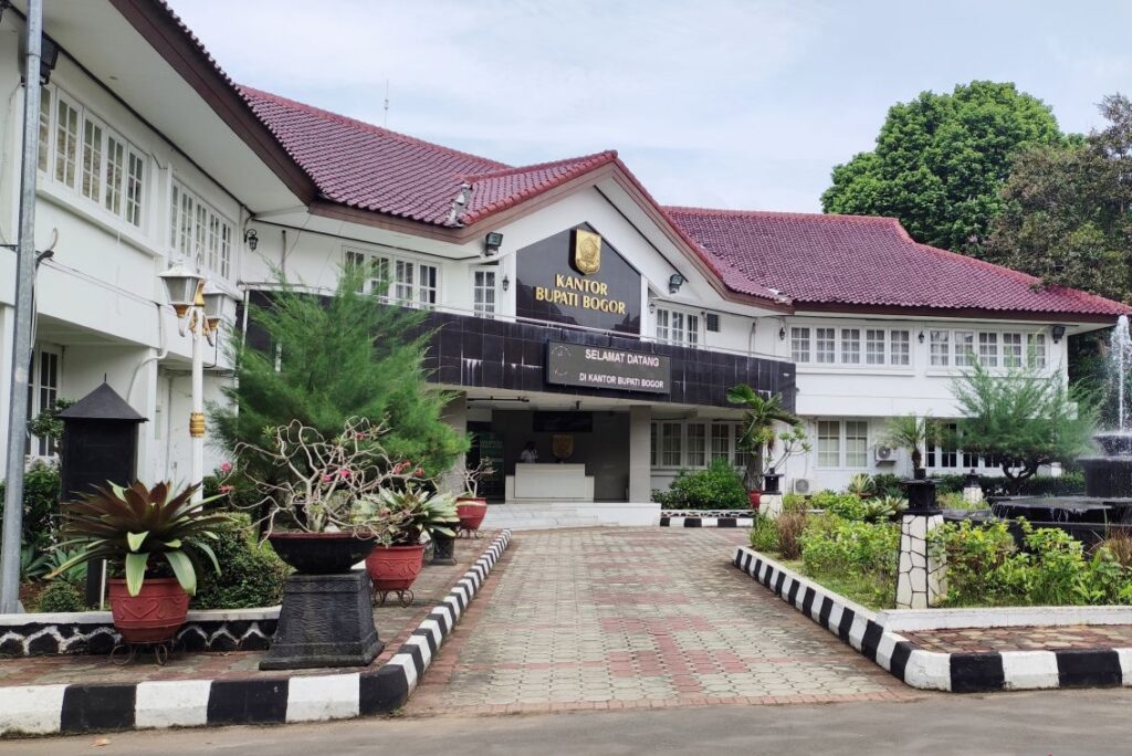 KUASA HUKUM SIAP KE PTUN, PEMKAB BOGOR HARUS BERTANGGUNG JAWAB SOAL 9 SITEPLAN SUMMARECON