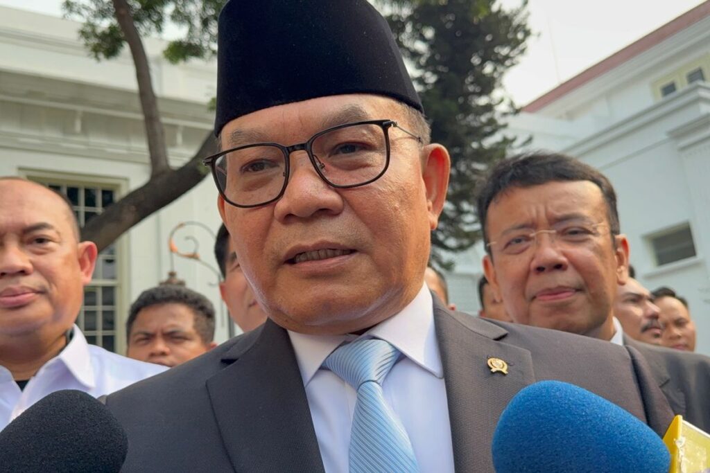 MENKO POLKAM SIAPKAN LANGKAH ANTISIPASI JELANG PUTUSAN MK IJASAH GIBRAN